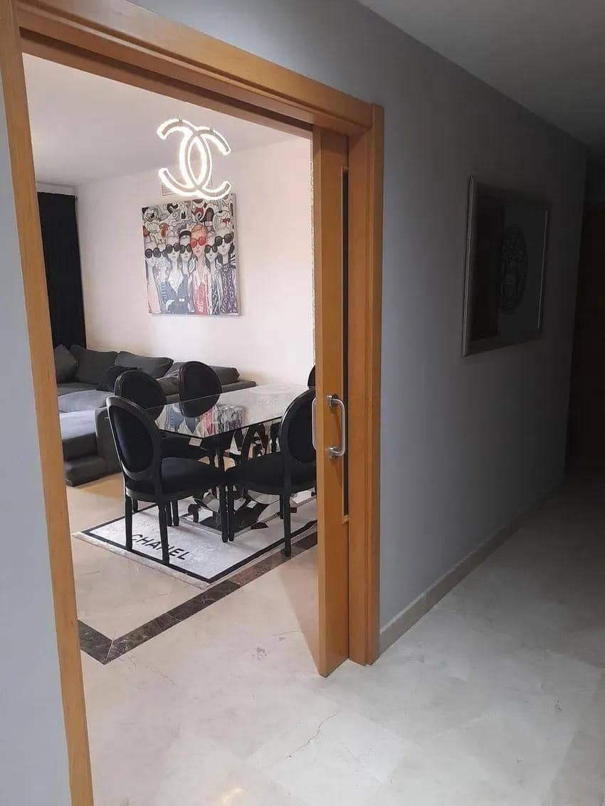 Apartamento de 3 habitaciones en Estepona en venta con garaje - 405.000 € (Ref: 8666289)