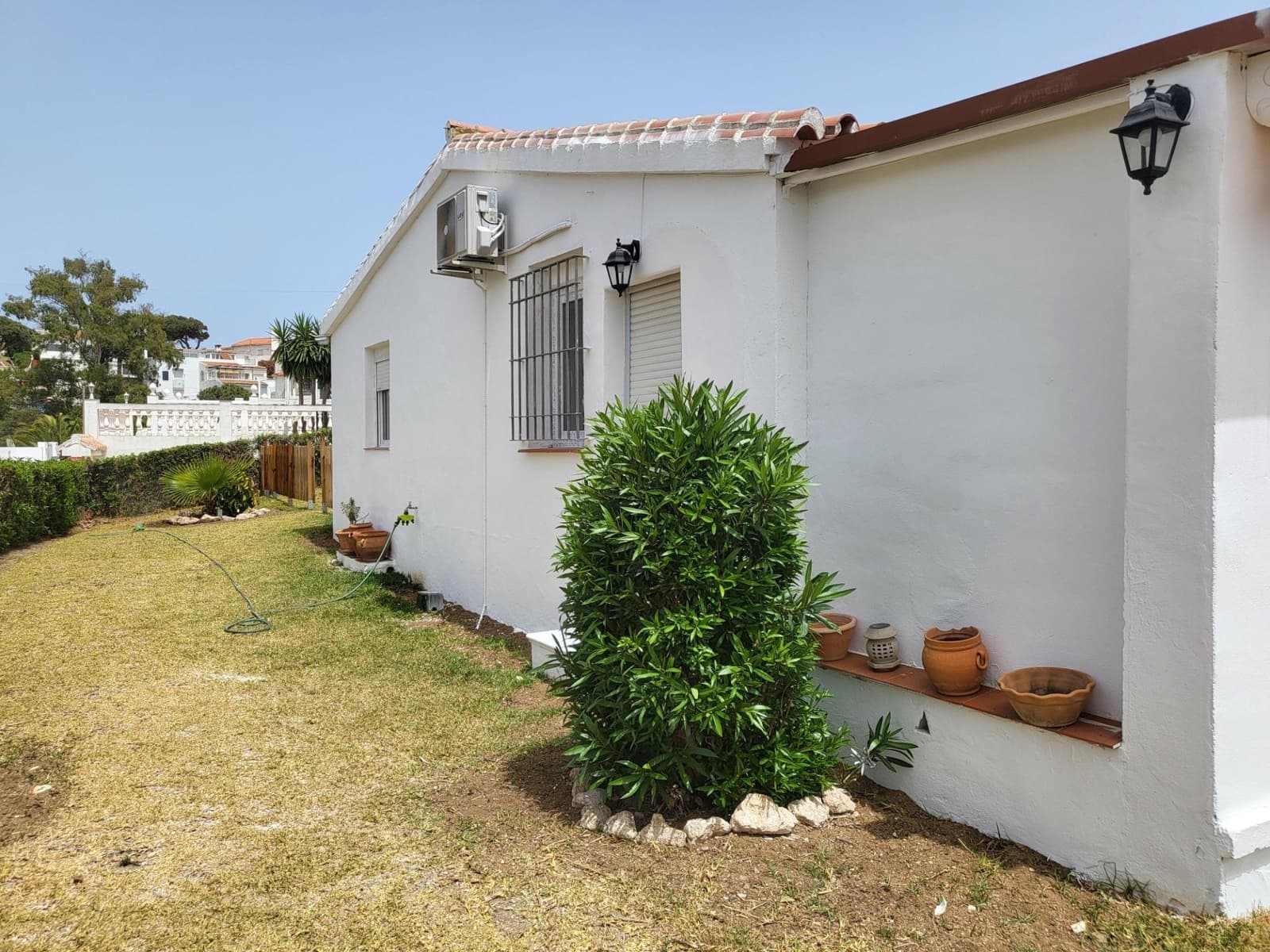 Chalet de 3 habitaciones en Mijas en venta con garaje - 375.000 € (Ref: 8687618)