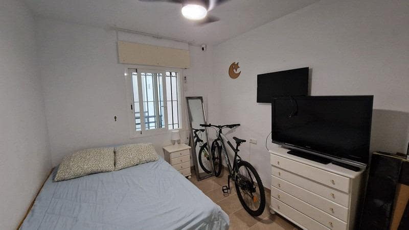 2 bedroom Apartment for sale in Benalmadena with pool garage - € 379,000 (Ref: 8689206)