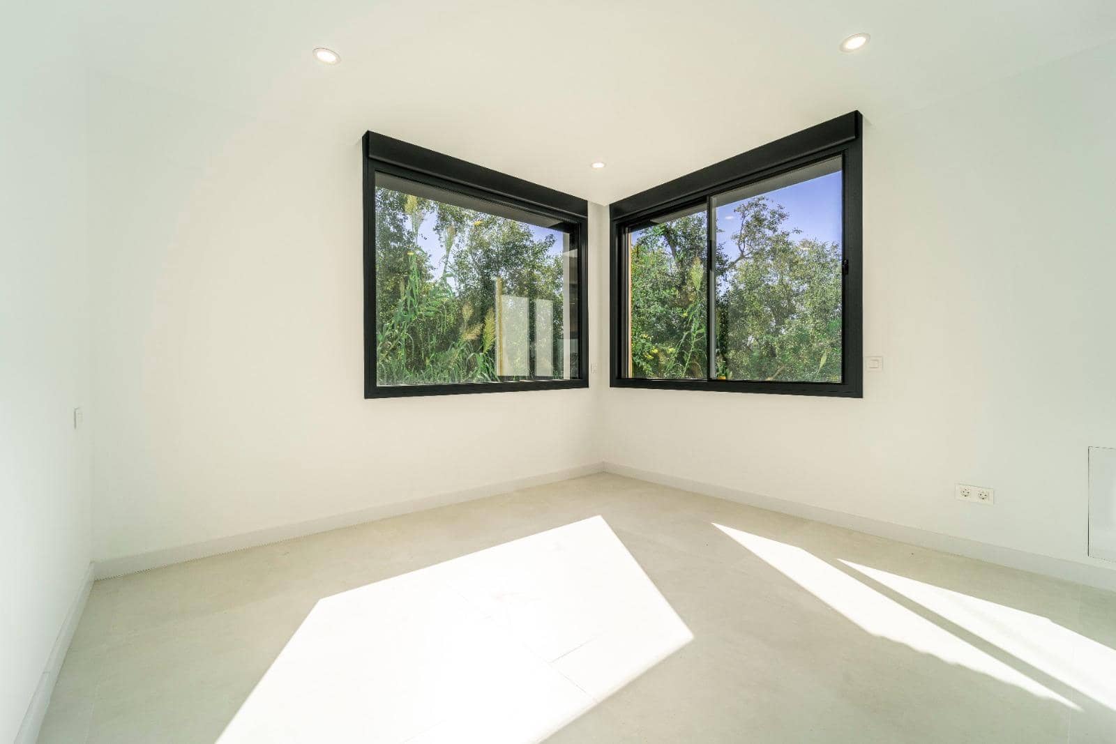 5 slaapkamer Villa te koop in Benalmadena met zwembad garage - € 2.150.000 (Ref: 8715452)