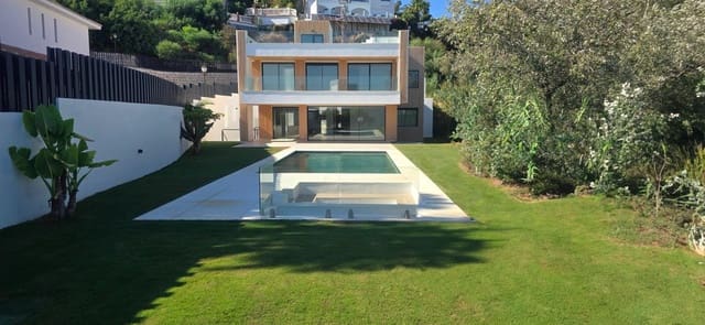 5 slaapkamer Villa te koop in Benalmádena met zwembad garage - € 2.150.000 (Ref: 8715452)