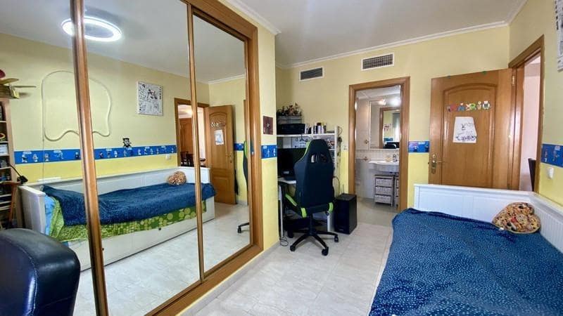 2 bedroom Apartment for sale in Benalmadena with pool garage - € 340,000 (Ref: 8715454)