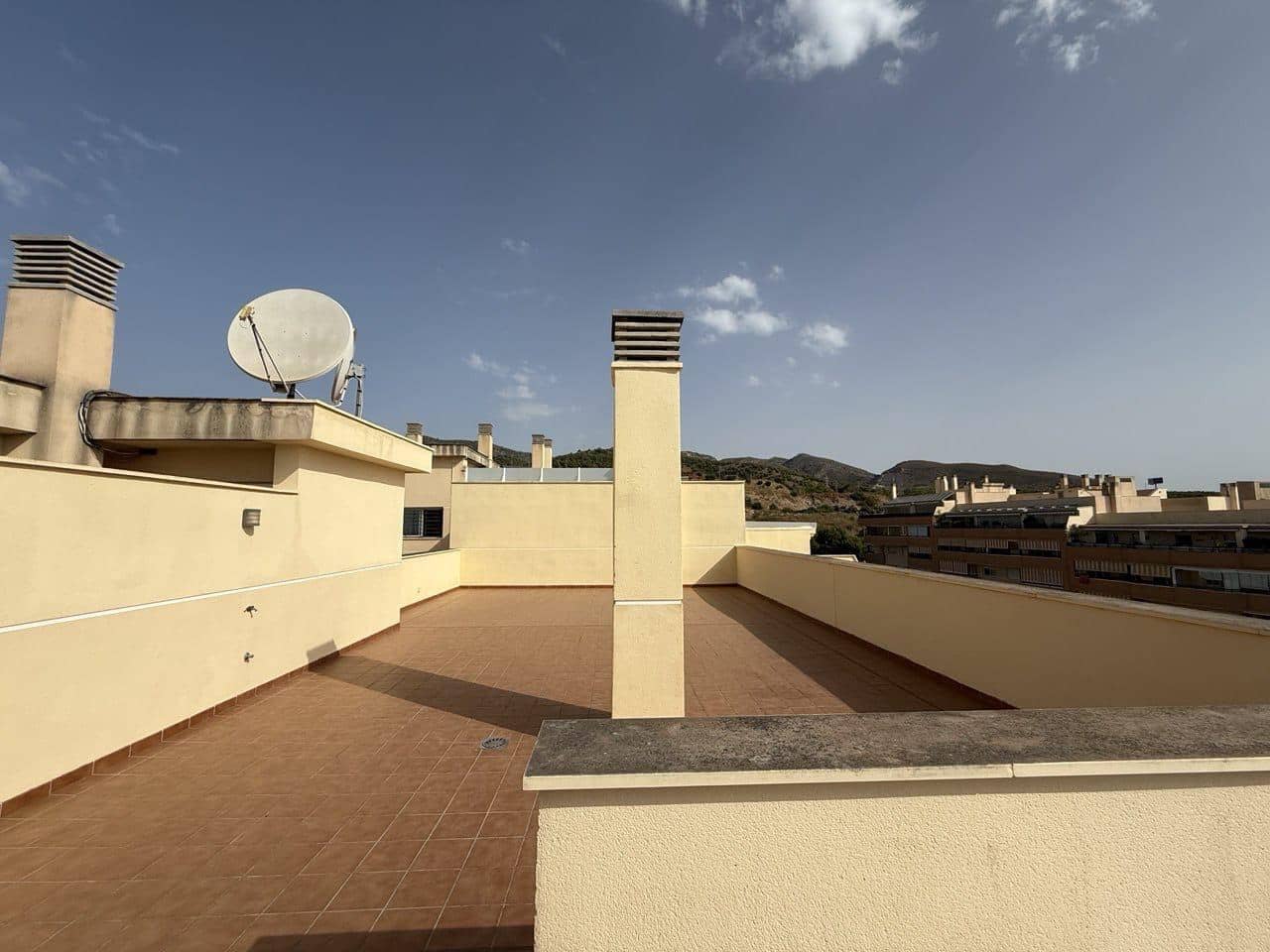 4 makuuhuone Kattohuoneisto myytävänä paikassa Torremolinos mukana uima-altaan 
autotalli - 599 000 € (Ref: 8735529)