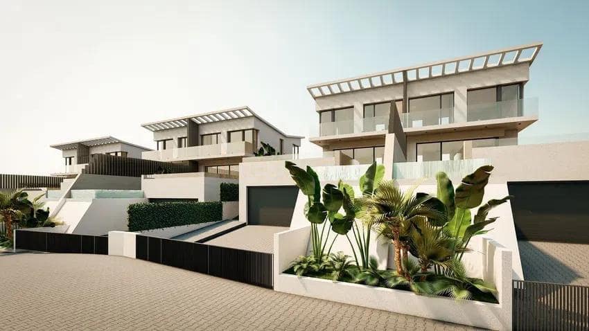 4 quarto Moradia Geminada para venda em La Cala de Mijas com piscina garagem - 825 000 € (Ref: 8750472)