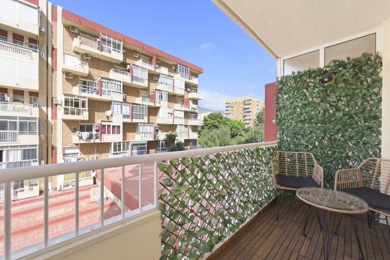 1 soverom Leilighet til salgs i Torrequebrada med svømmebasseng - € 230 000 (Ref: 8781788)