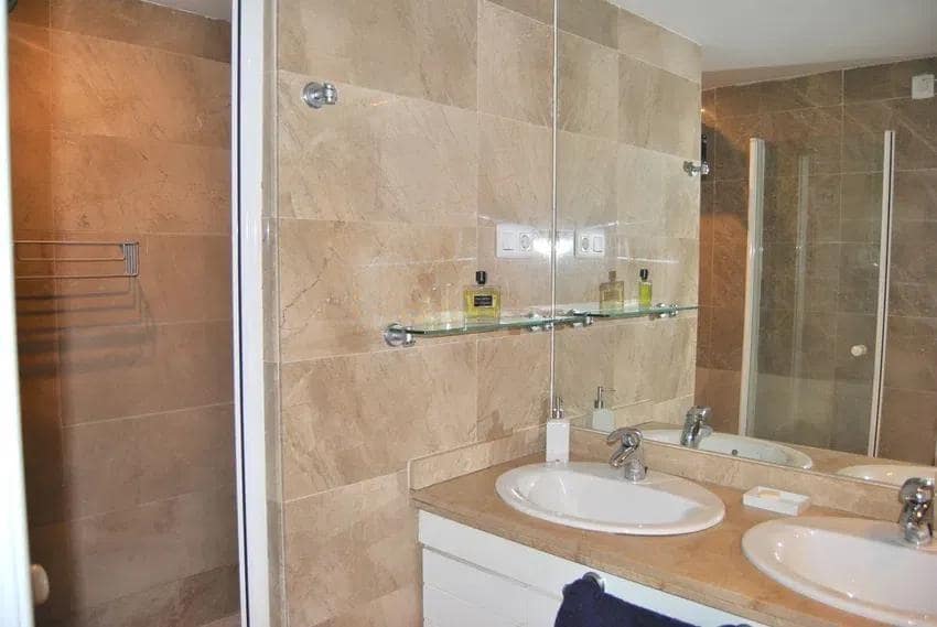 3 bedroom Flat for sale in Benalmadena with pool garage - € 525,000 (Ref: 8792584)