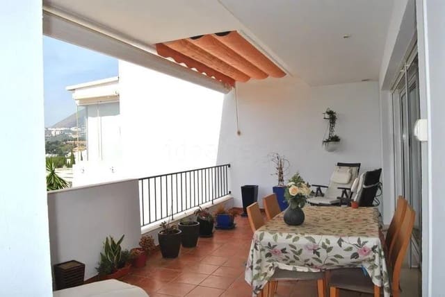 Piso de 3 habitaciones en Benalmádena en venta con piscina garaje - 525.000 € (Ref: 8792584)