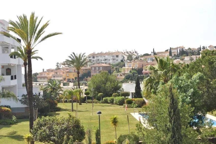 3 bedroom Flat for sale in Benalmadena with pool garage - € 525,000 (Ref: 8792584)