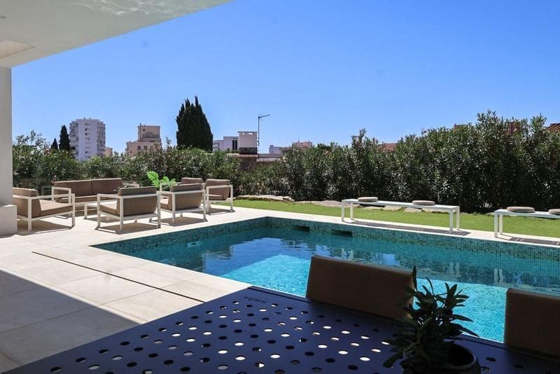 6 soverom Villa til salgs i Benalmadena med svømmebasseng garasje - € 2 350 000 (Ref: 8813344)