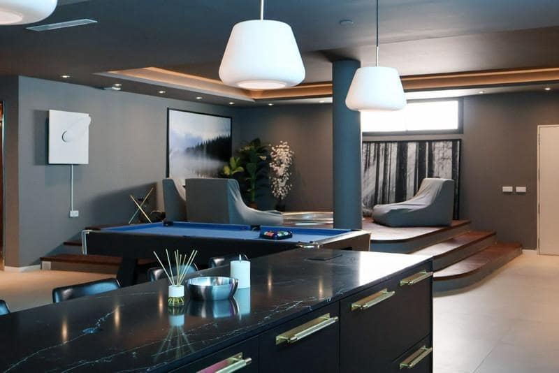 6 soverom Villa til salgs i Benalmadena med svømmebasseng garasje - € 2 350 000 (Ref: 8813344)