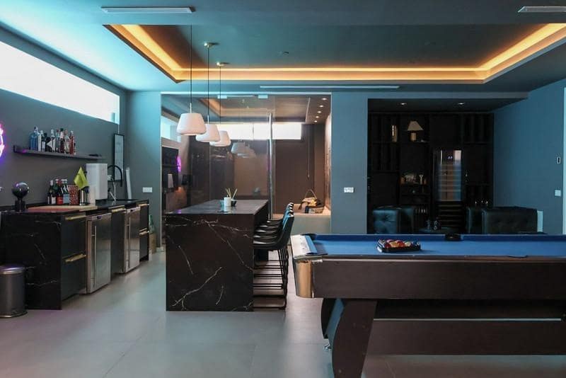 6 soverom Villa til salgs i Benalmadena med svømmebasseng garasje - € 2 350 000 (Ref: 8813344)