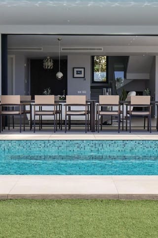 6 soverom Villa til salgs i Parque de la Paloma, Benalmádena med svømmebasseng garasje - € 2 350 000 (Ref: 8813344)