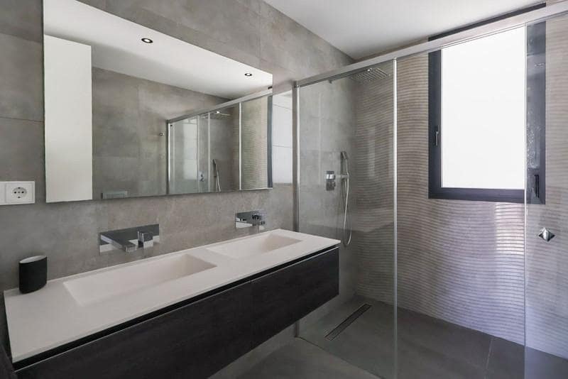 6 soverom Villa til salgs i Benalmadena med svømmebasseng garasje - € 2 350 000 (Ref: 8813344)