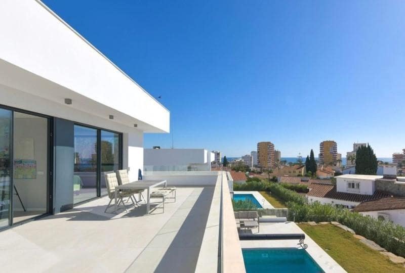 6 soverom Villa til salgs i Benalmadena med svømmebasseng garasje - € 2 350 000 (Ref: 8813344)