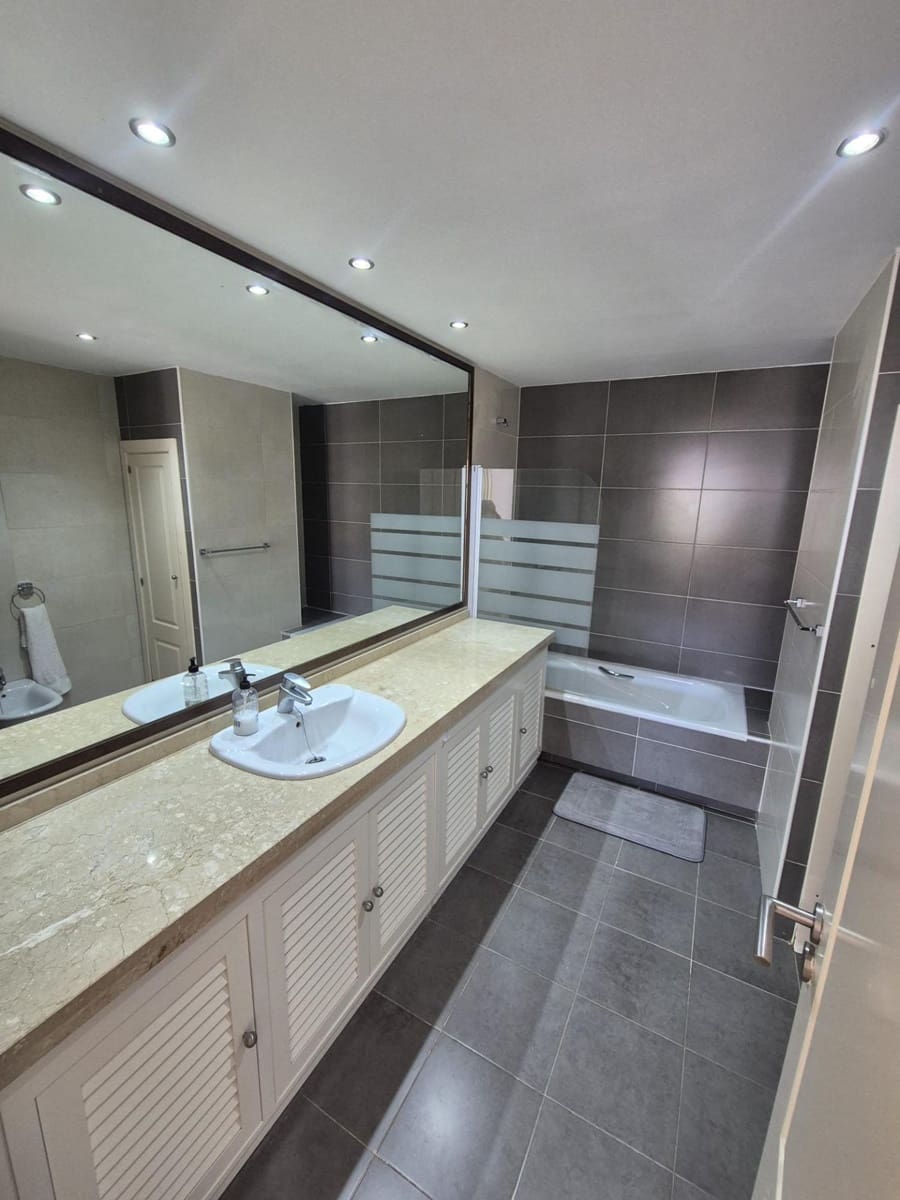 2 soveværelse Lejlighed til salg i Torremuelle med swimmingpool - € 499.000 (Ref: 8824997)