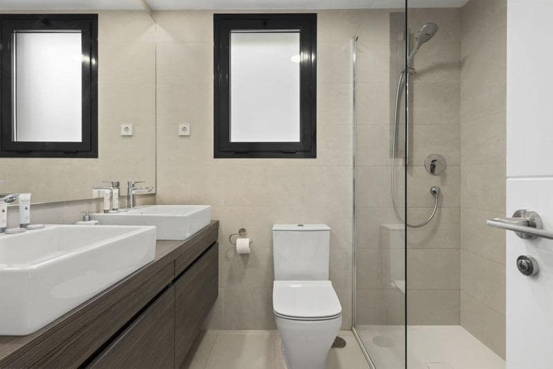 3 makuuhuone Huoneisto myytävänä paikassa Fuengirola mukana uima-altaan 
autotalli - 679 000 € (Ref: 8836793)