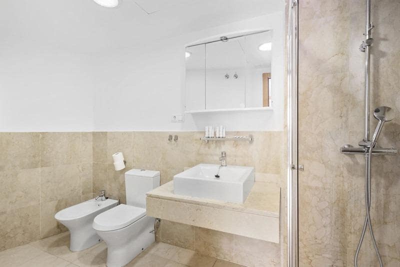 3 soverom Rekkehus til salgs i Fuengirola med svømmebasseng garasje - € 599 000 (Ref: 8836794)