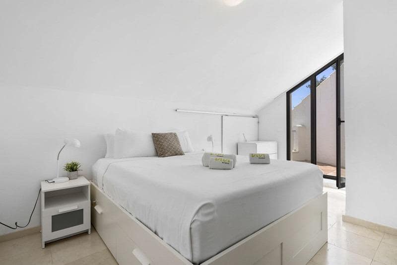 3 soverom Rekkehus til salgs i Fuengirola med svømmebasseng garasje - € 599 000 (Ref: 8836794)