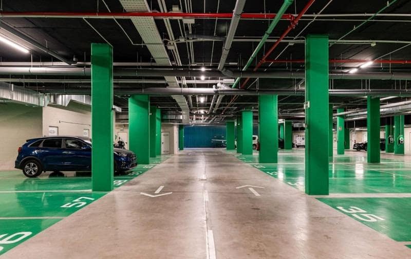 2 makuuhuone Huoneisto myytävänä paikassa Fuengirola mukana uima-altaan 
autotalli - 659 000 € (Ref: 8867293)