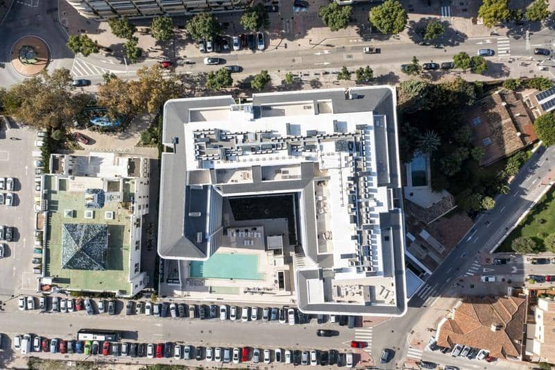 2 makuuhuone Huoneisto myytävänä paikassa Fuengirola mukana uima-altaan 
autotalli - 659 000 € (Ref: 8867293)