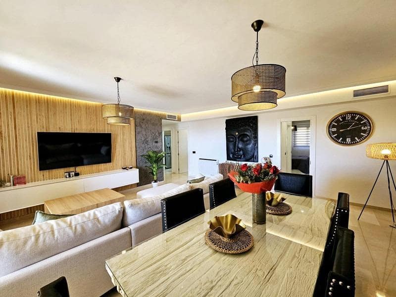 2 soveværelse Lejlighed til salg i Torrequebrada med swimmingpool - € 420.000 (Ref: 8869821)