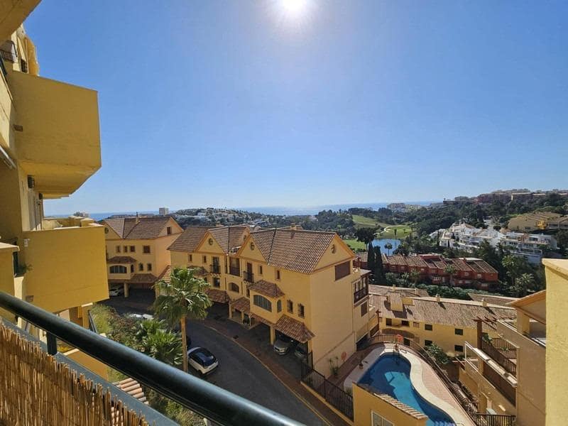 2 soveværelse Lejlighed til salg i Torrequebrada med swimmingpool - € 420.000 (Ref: 8869821)