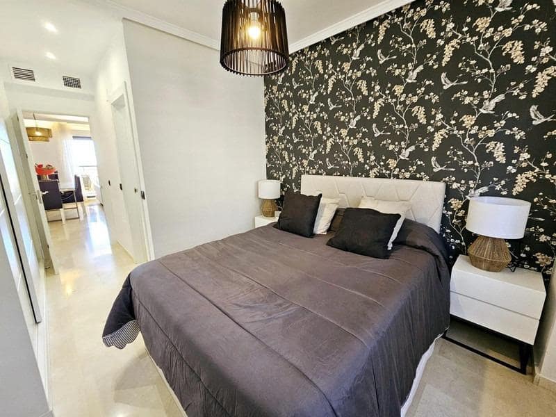 2 soveværelse Lejlighed til salg i Torrequebrada med swimmingpool - € 420.000 (Ref: 8869821)