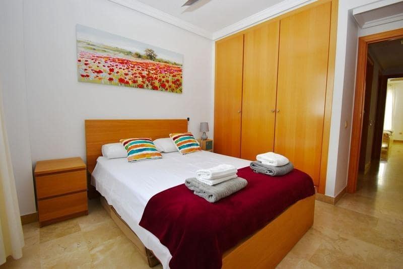 3 soveværelse Lejlighed til salg i Torrequebrada med swimmingpool garage - € 485.000 (Ref: 8918274)