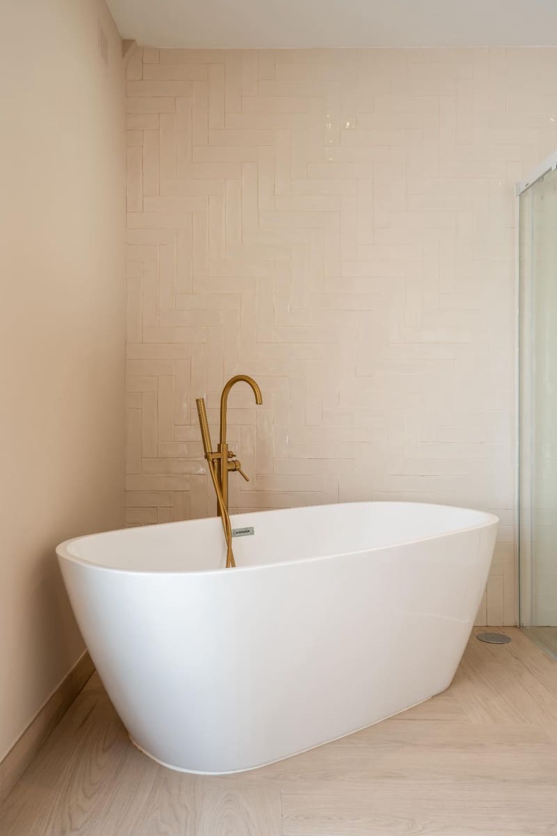 7 Zimmer Villa zu verkaufen in Benalmadena Costa mit Pool Garage - 1.299.000 € (Ref: 8924015)