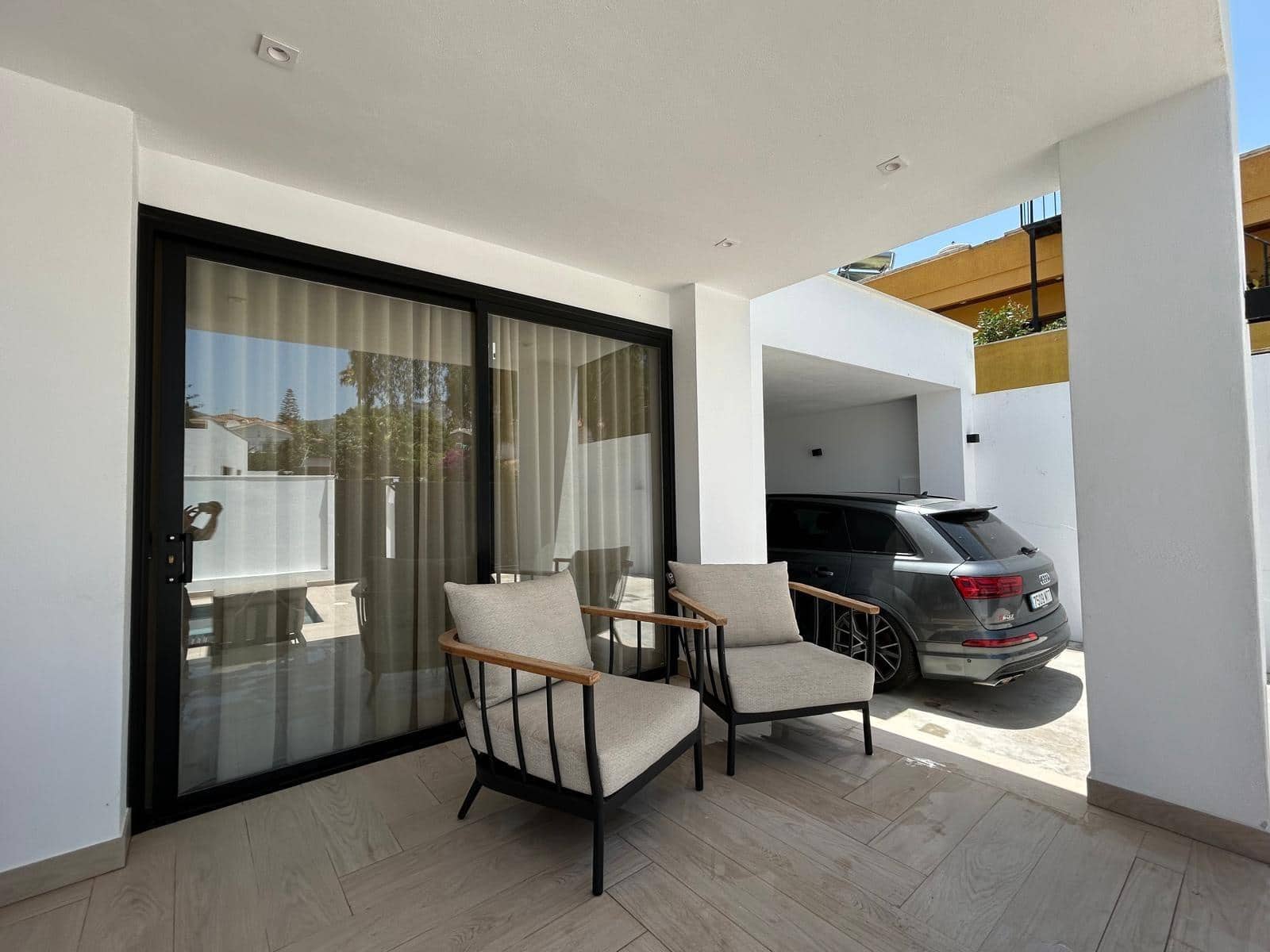 7 Zimmer Villa zu verkaufen in Benalmadena Costa mit Pool Garage - 1.299.000 € (Ref: 8924015)