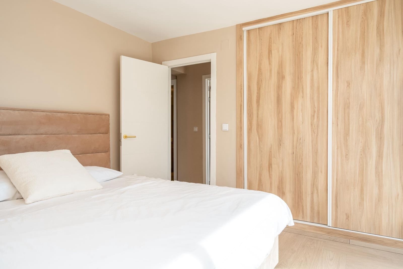 7 Zimmer Villa zu verkaufen in Benalmadena Costa mit Pool Garage - 1.299.000 € (Ref: 8924015)