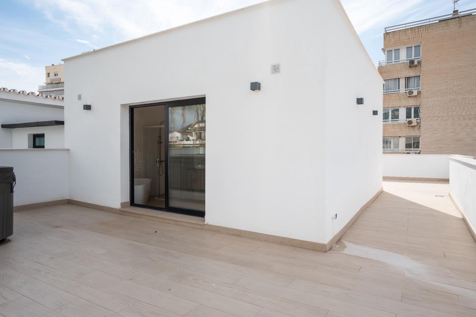 7 Zimmer Villa zu verkaufen in Benalmadena Costa mit Pool Garage - 1.299.000 € (Ref: 8924015)