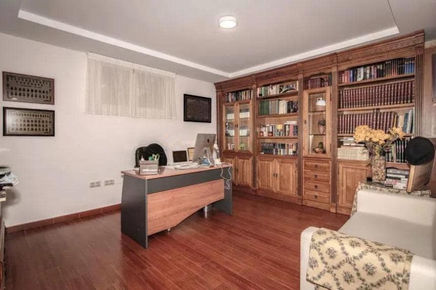 6 bedroom Villa for sale in Benalmadena with pool garage - € 1,250,000 (Ref: 8939535)