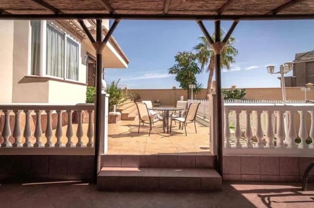 Chalet de 6 habitaciones en Benalmádena en venta con piscina garaje - 1.250.000 € (Ref: 8939535)