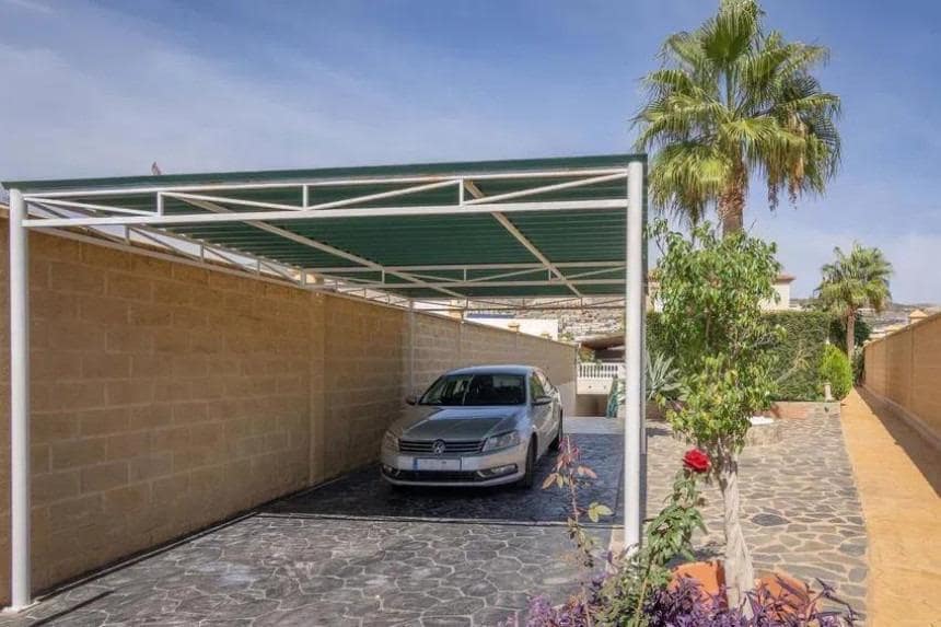 6 bedroom Villa for sale in Benalmadena with pool garage - € 1,250,000 (Ref: 8939535)