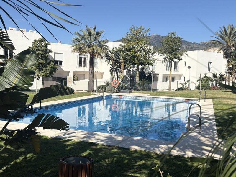 3 soveværelse Lejlighed til salg i Arroyo de la Miel med swimmingpool - € 565.000 (Ref: 8950481)