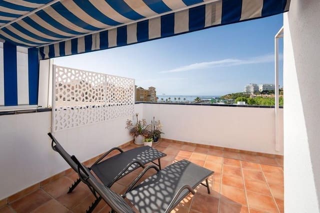 4 soveværelse Rækkehus til salg i Fuengirola med swimmingpool - € 550.000 (Ref: 8968409)