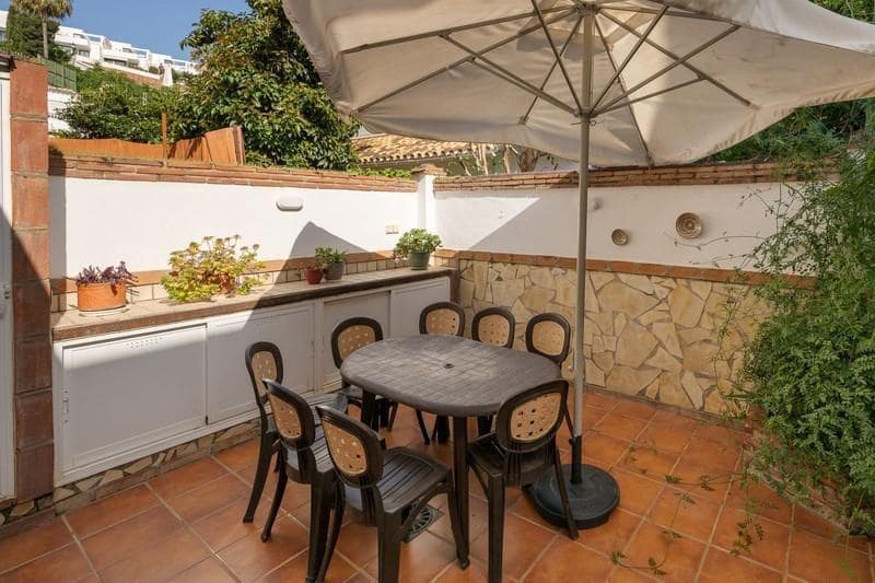 4 soveværelse Rækkehus til salg i Fuengirola med swimmingpool - € 550.000 (Ref: 8968409)