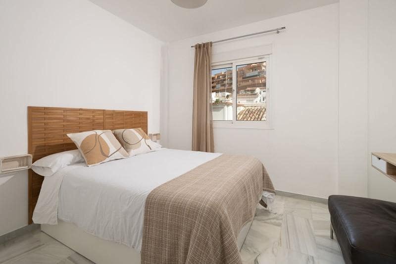 4 soveværelse Rækkehus til salg i Fuengirola med swimmingpool - € 550.000 (Ref: 8968409)