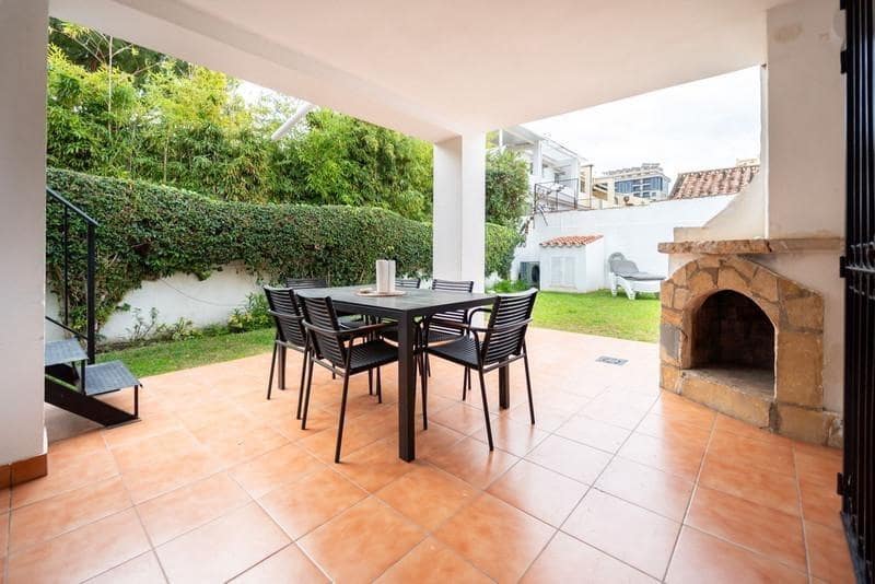 3 slaapkamer Villa te koop in Fuengirola met zwembad - € 469.000 (Ref: 8968410)