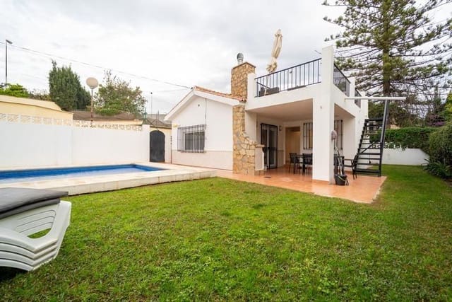 3 slaapkamer Villa te koop in Los Boliches , Fuengirola met zwembad - € 469.000 (Ref: 8968410)