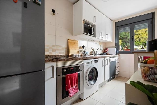 4 soveværelse Rækkehus til salg i Benalmádena med garage - € 459.000 (Ref: 8980239)