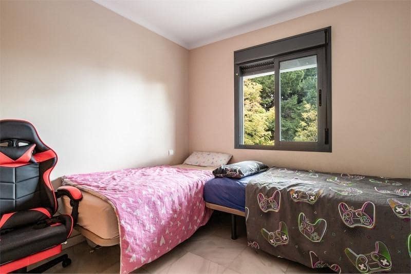 4 soveværelse Rækkehus til salg i Benalmadena med garage - € 459.000 (Ref: 8980239)