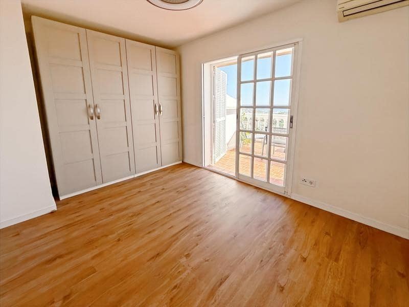 3 soveværelse Rækkehus til salg i Benalmadena - € 419.000 (Ref: 8982429)