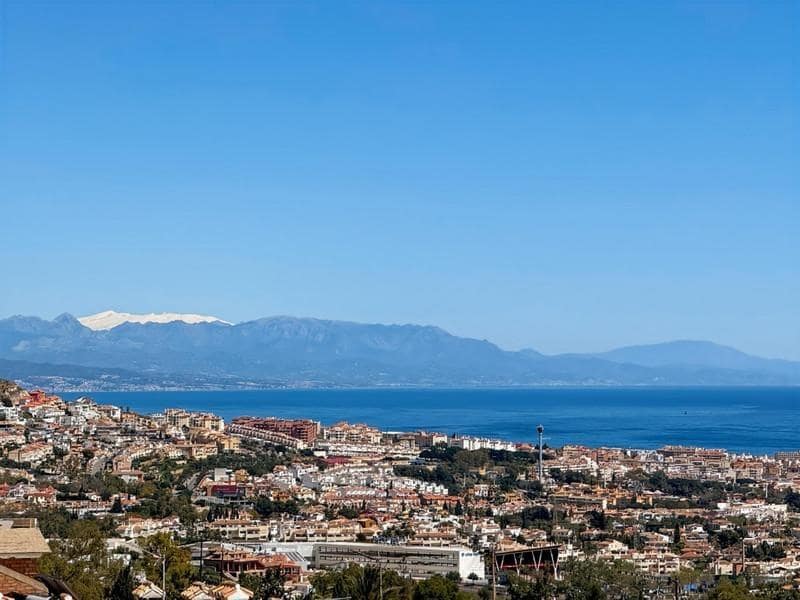 3 soveværelse Rækkehus til salg i Benalmadena - € 419.000 (Ref: 8982429)