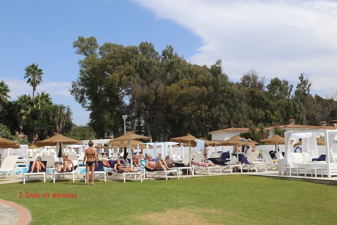 4 bedroom Villa for sale in San Pedro de Alcantara with pool garage - € 1,500,000 (Ref: 8996861)