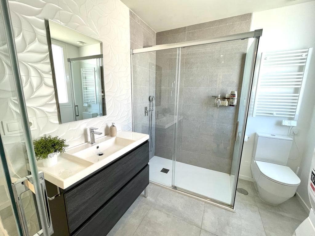 3 sovrum Takvåning till salu i La Cala de Mijas med pool garage - 850 000 € (Ref: 8996863)