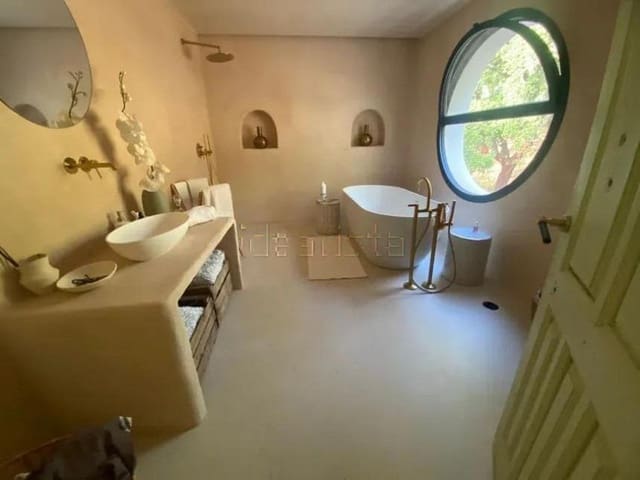 7 chambre Finca/Maison de Campagne à vendre à Monda avec piscine - 1 190 000 € (Ref: 8998597)