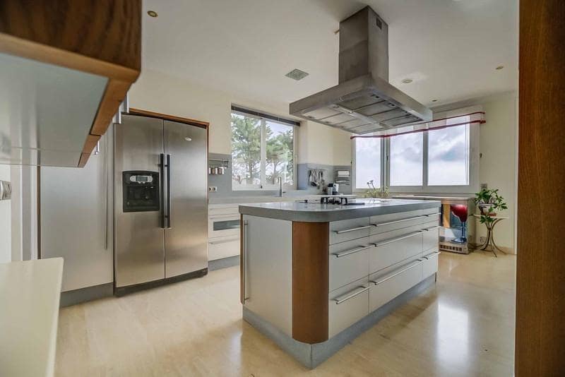 3 soverom Leilighet til salgs i Benalmadena med svømmebasseng garasje - € 1 585 000 (Ref: 9012882)