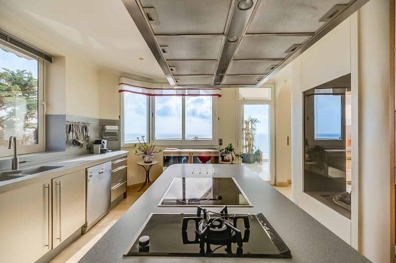 3 soverom Leilighet til salgs i Benalmadena med svømmebasseng garasje - € 1 585 000 (Ref: 9012882)